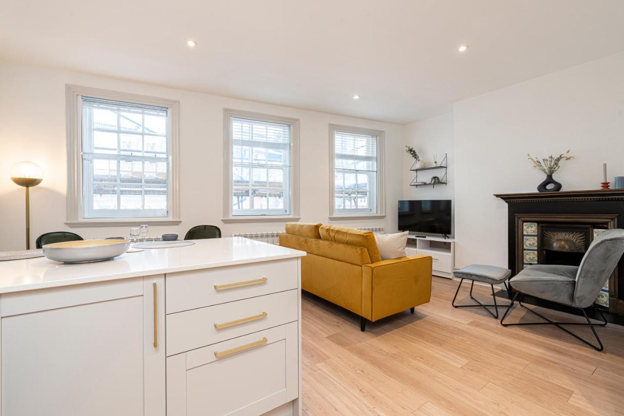 Stylish 1 Bed Flats In Soho, Next To Piccadilly Circus And Trafalgar Square Apartment *