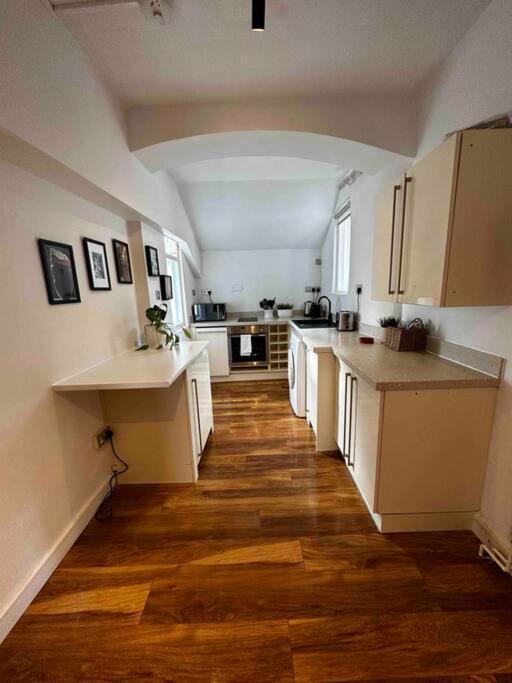 Spacious For 4 Near Regents Park N1 Londres