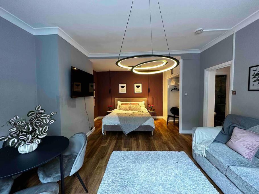 Spacious For 4 Near Regents Park N1 * Londres