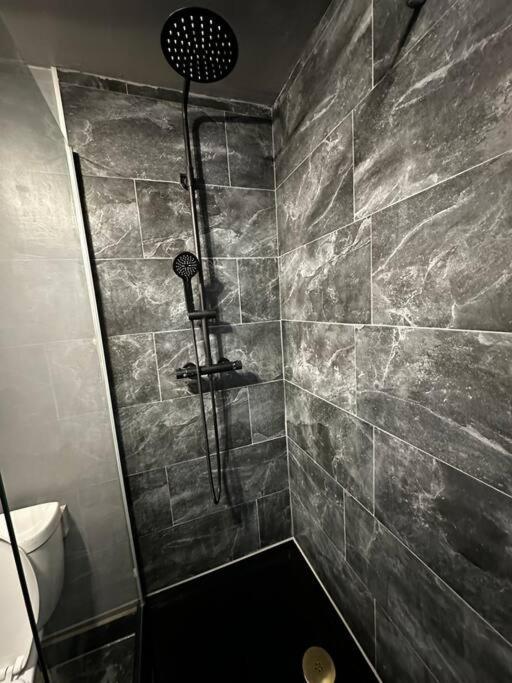 Apartamento Spacious For 4 Near Regents Park N1 Londres