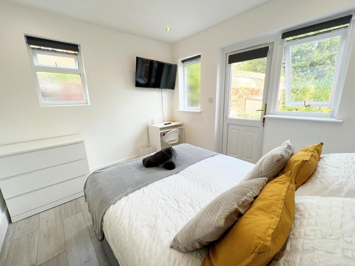 Hospedagem domiciliar Minet Gardens Central - 3 *