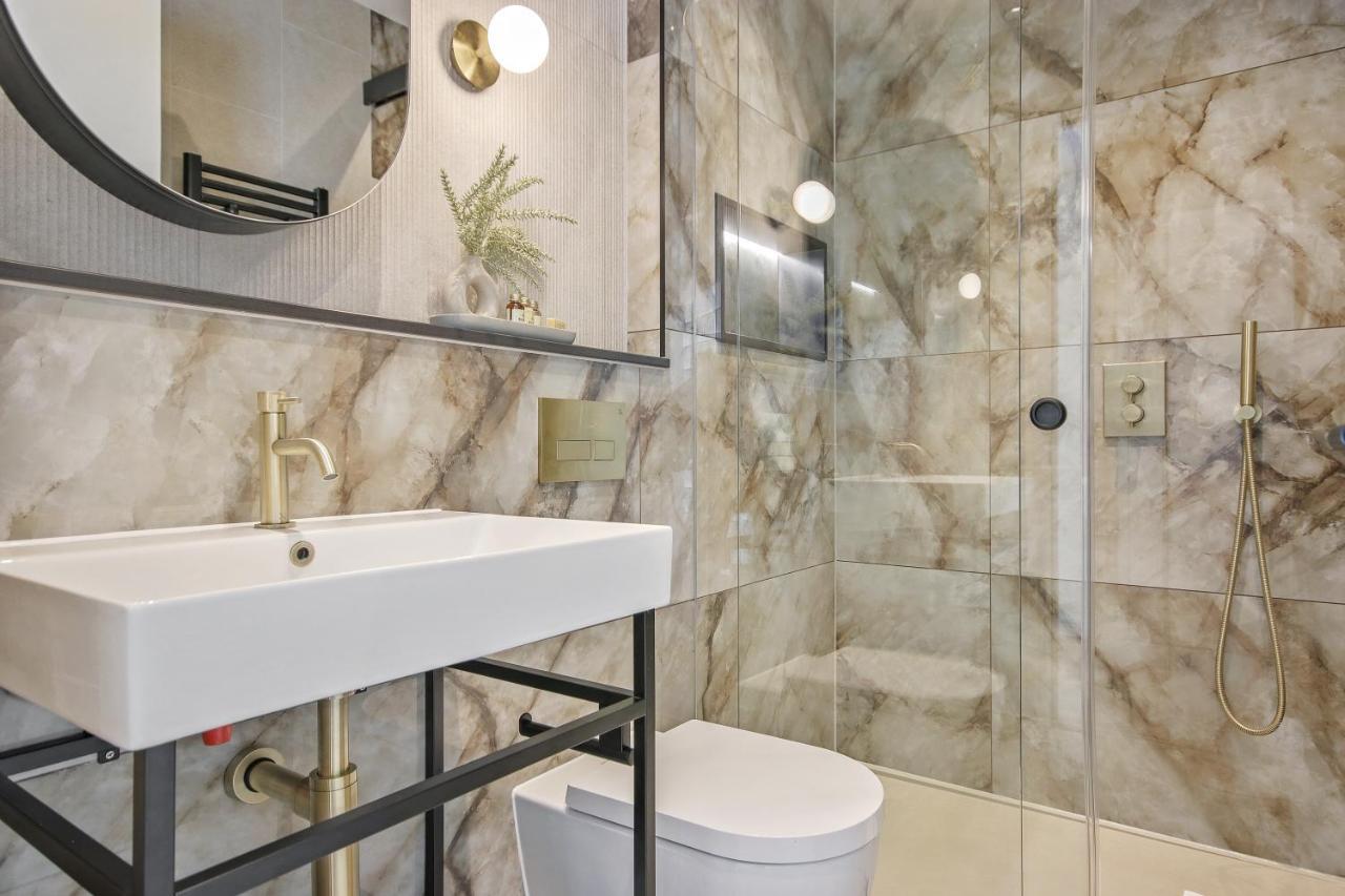 Apartment Bow Lane By Aeria