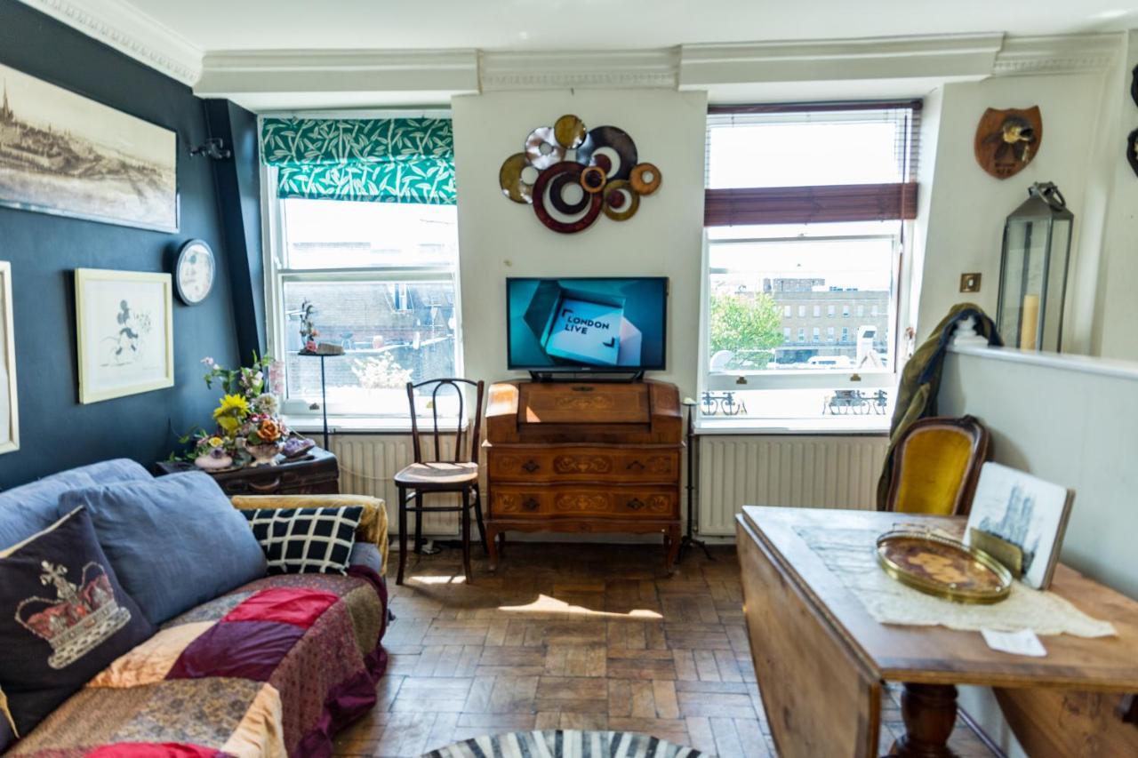 Apartment Quirky Georgian And Victorian Decorated London