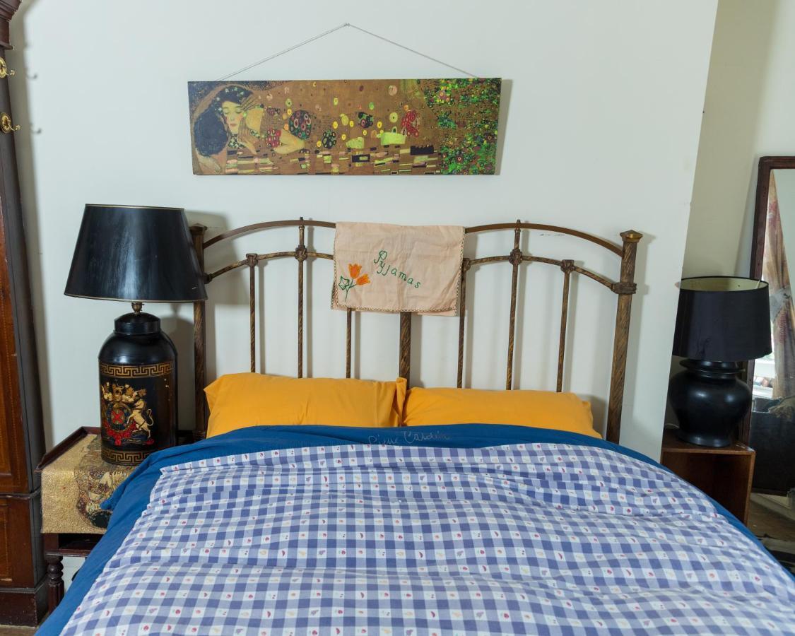 Apartment Quirky Georgian And Victorian Decorated *