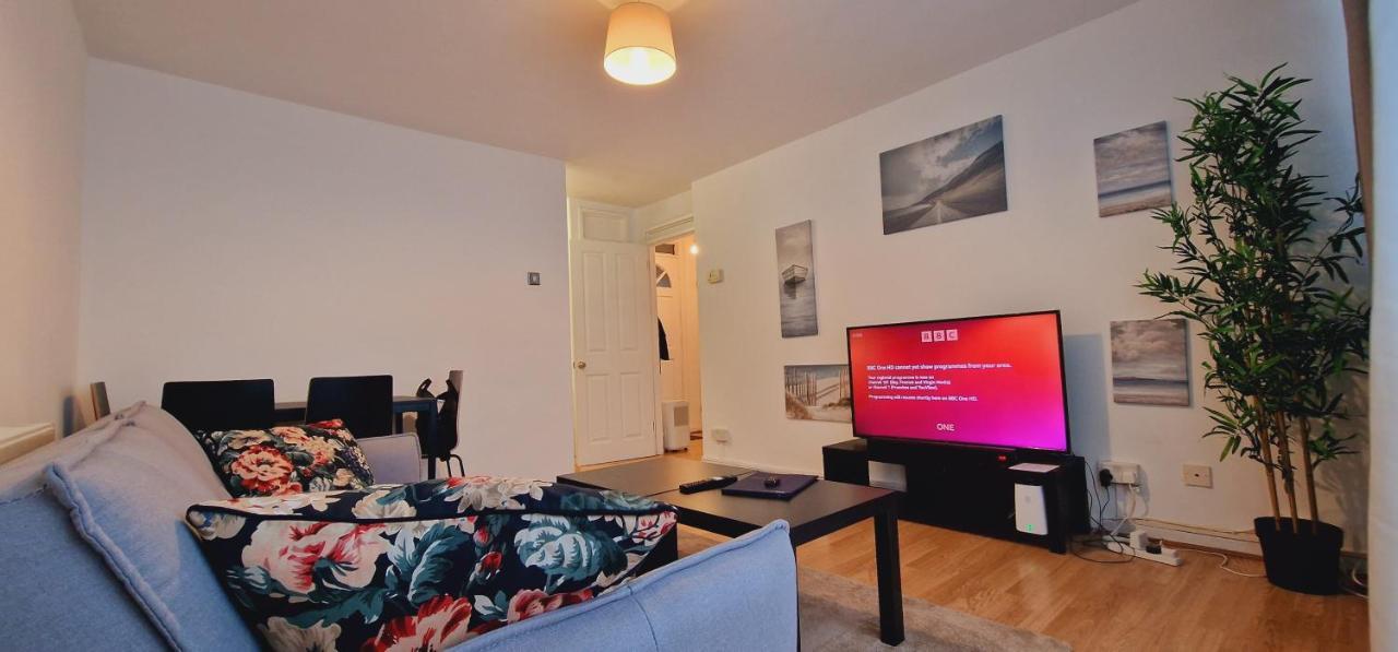 Airport Apartment London