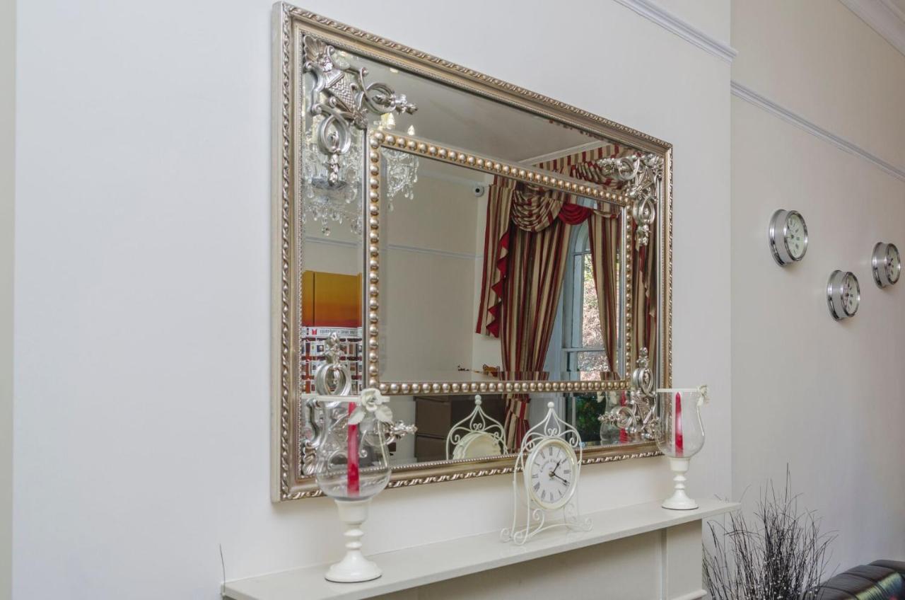 Hotel Aaraya Sussex Gardens 3*