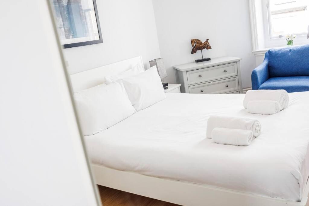 Charing Cross Road One Bedroom Apartamento *