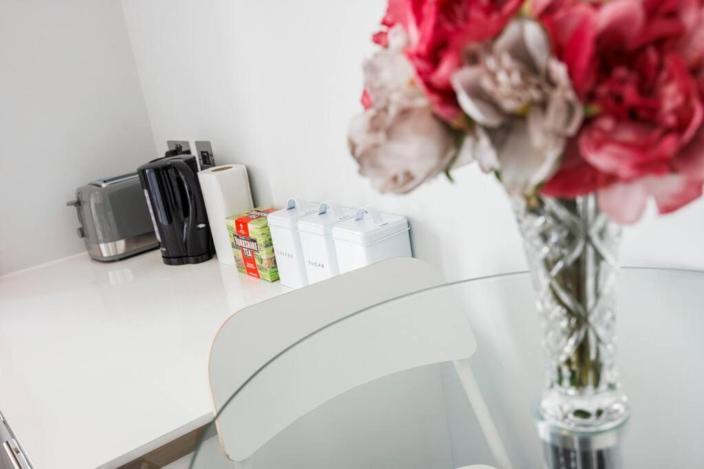 Charing Cross Road One Bedroom * Londres