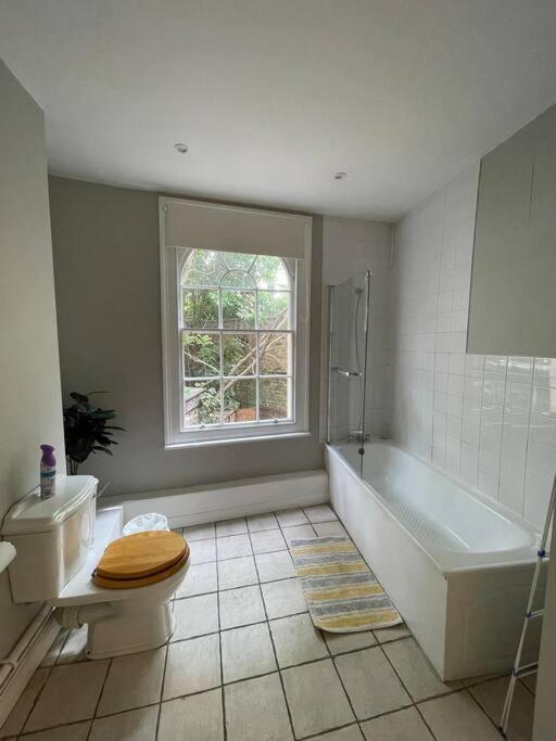 Apartment Cosy 1 Bedroom Flat Near The Eye *