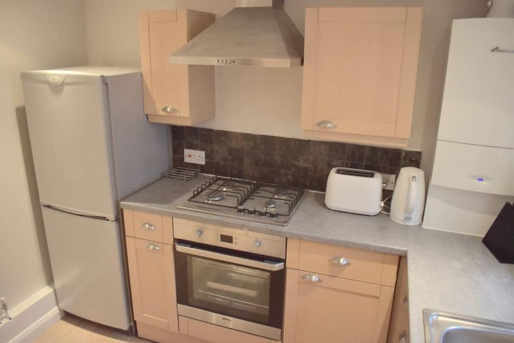 Apartment Cosy 1 Bedroom Flat Near The Eye