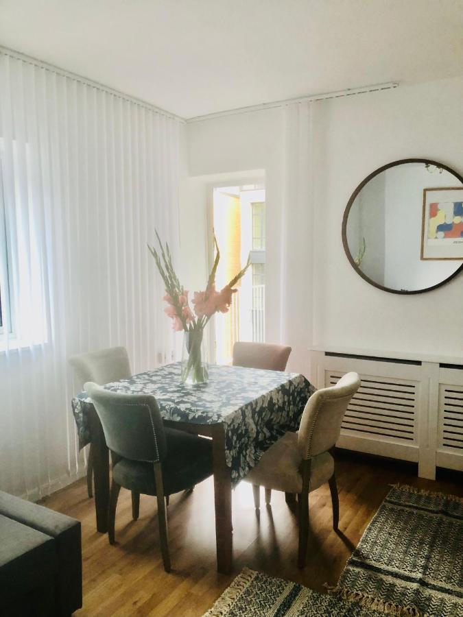 Location- 2 Bedroom *