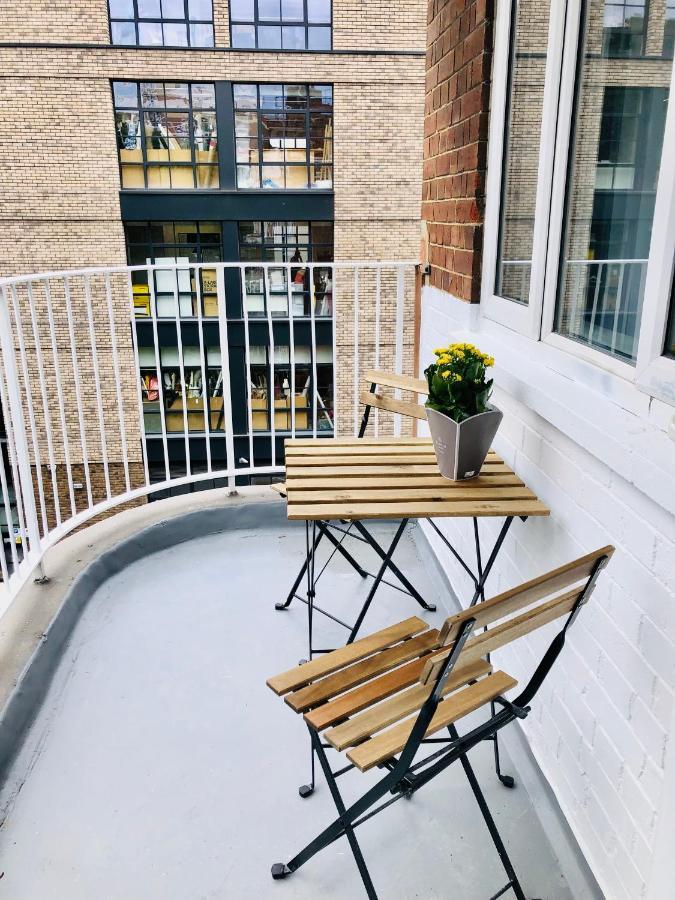 Location- 2 Bedroom