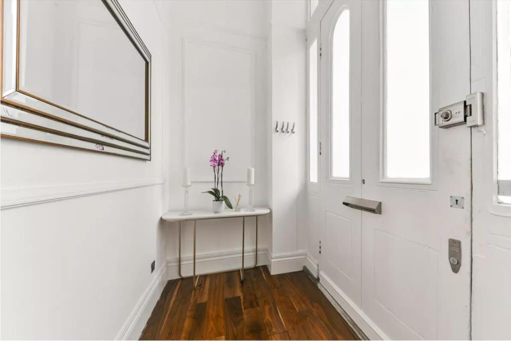 Leyla's Stunning Apartment