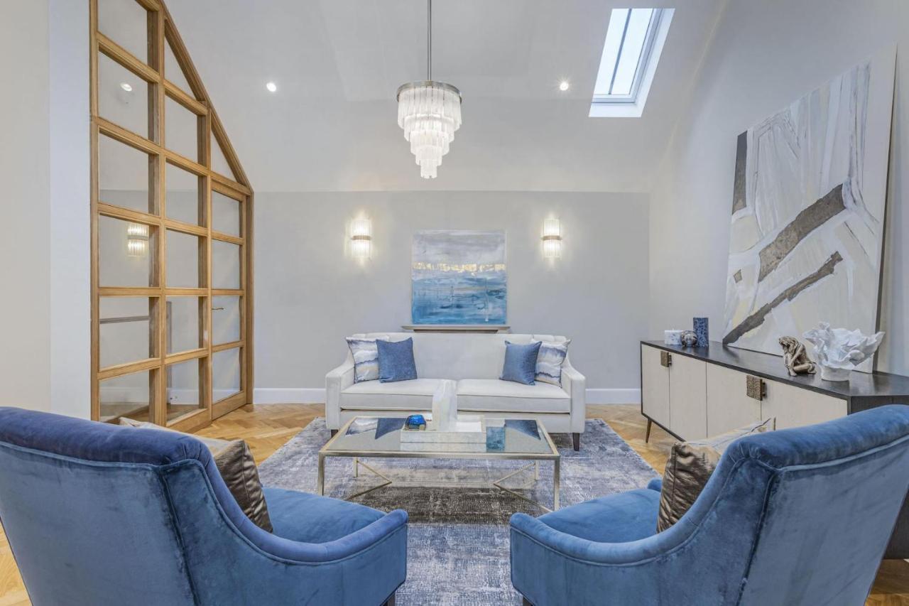 Wimpole Mews House 4 Bed Holiday home London