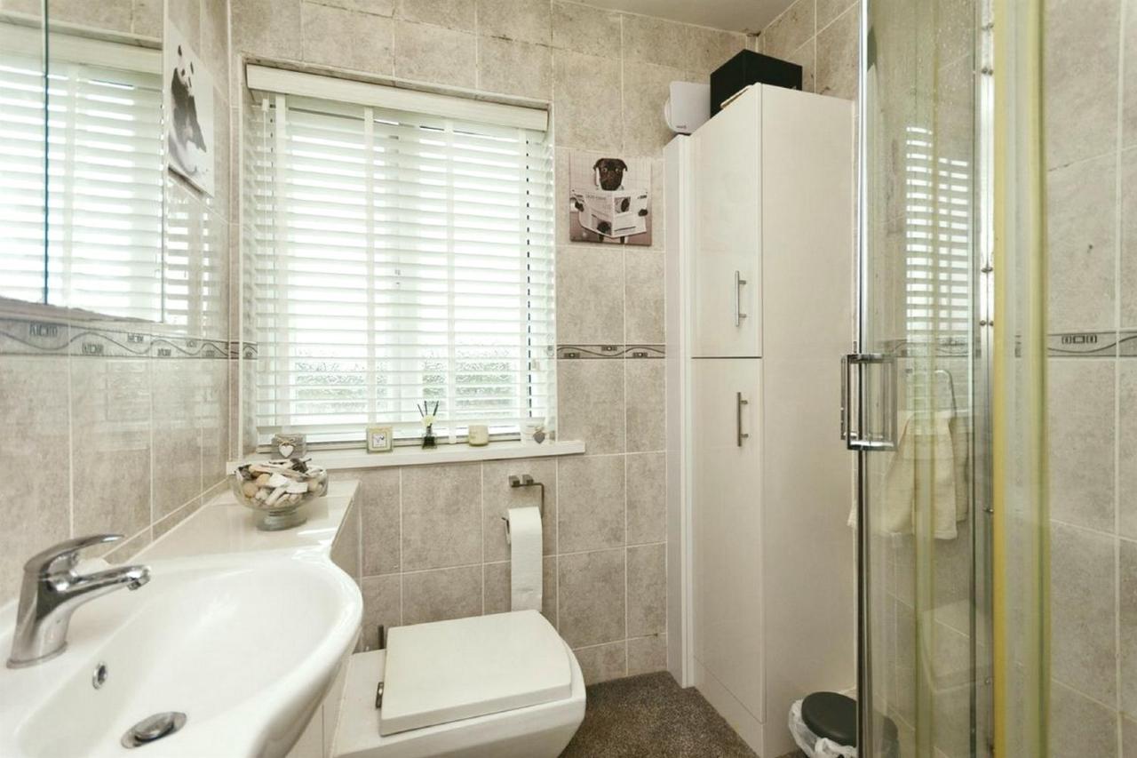 Apartment Stunning 3br Penthouse With Ac, Private Lift And Balcony In London