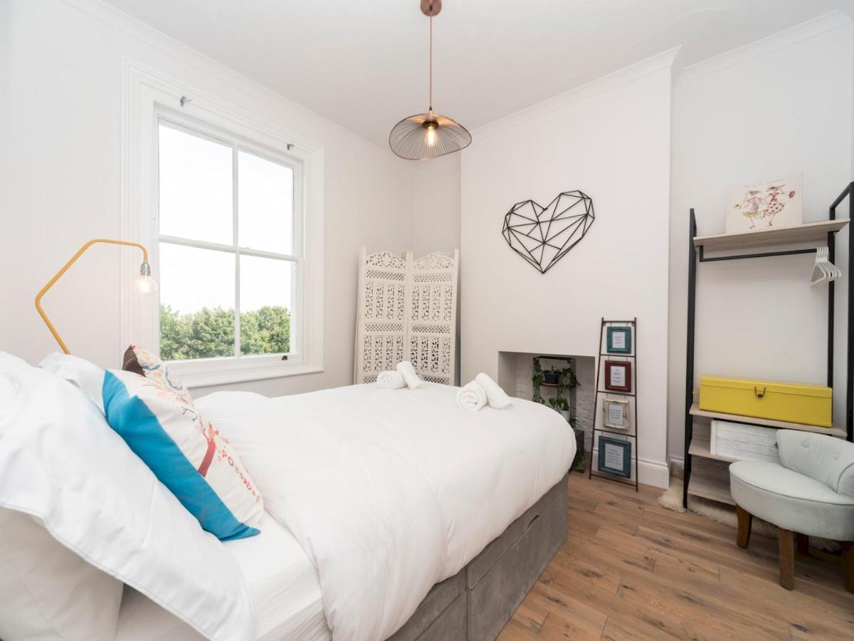 Pass The Keys Cosy And Chic Flat Near Greenwich Park Apartment *