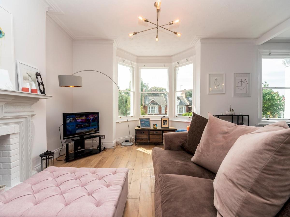 Pass The Keys Cosy And Chic Flat Near Greenwich Park London