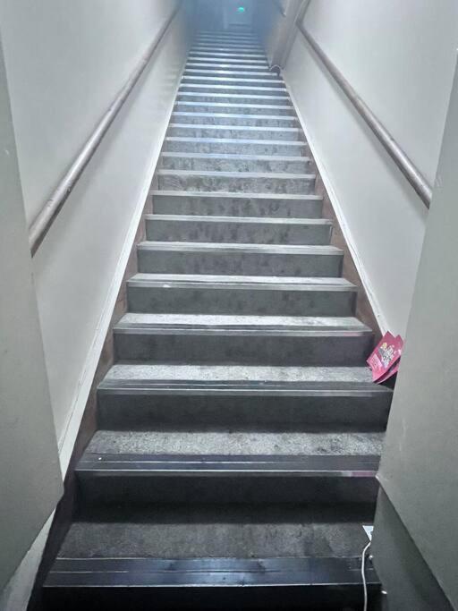 Flat 7 Near Westfield Centre, 1 Bedroom, 1 Bathroom Flat Apartamento *