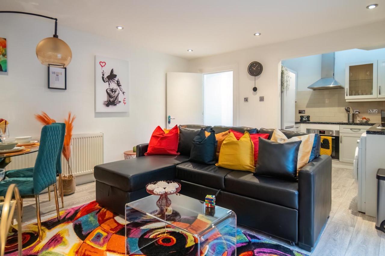 Funky Trendy Modern 3 Bed 3 Bath House In Dalston * Londres