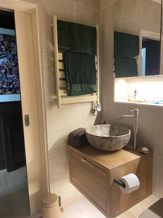 South Chelsea Homestay