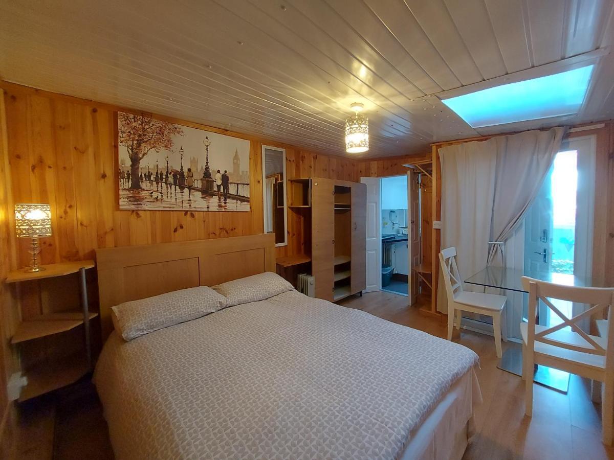 Garden Holiday home