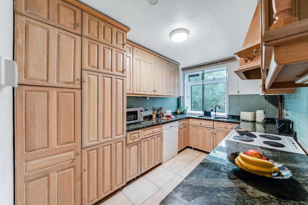 Apartment Unique 2 Bed 2 Bath Victorian Flat Regents Park London