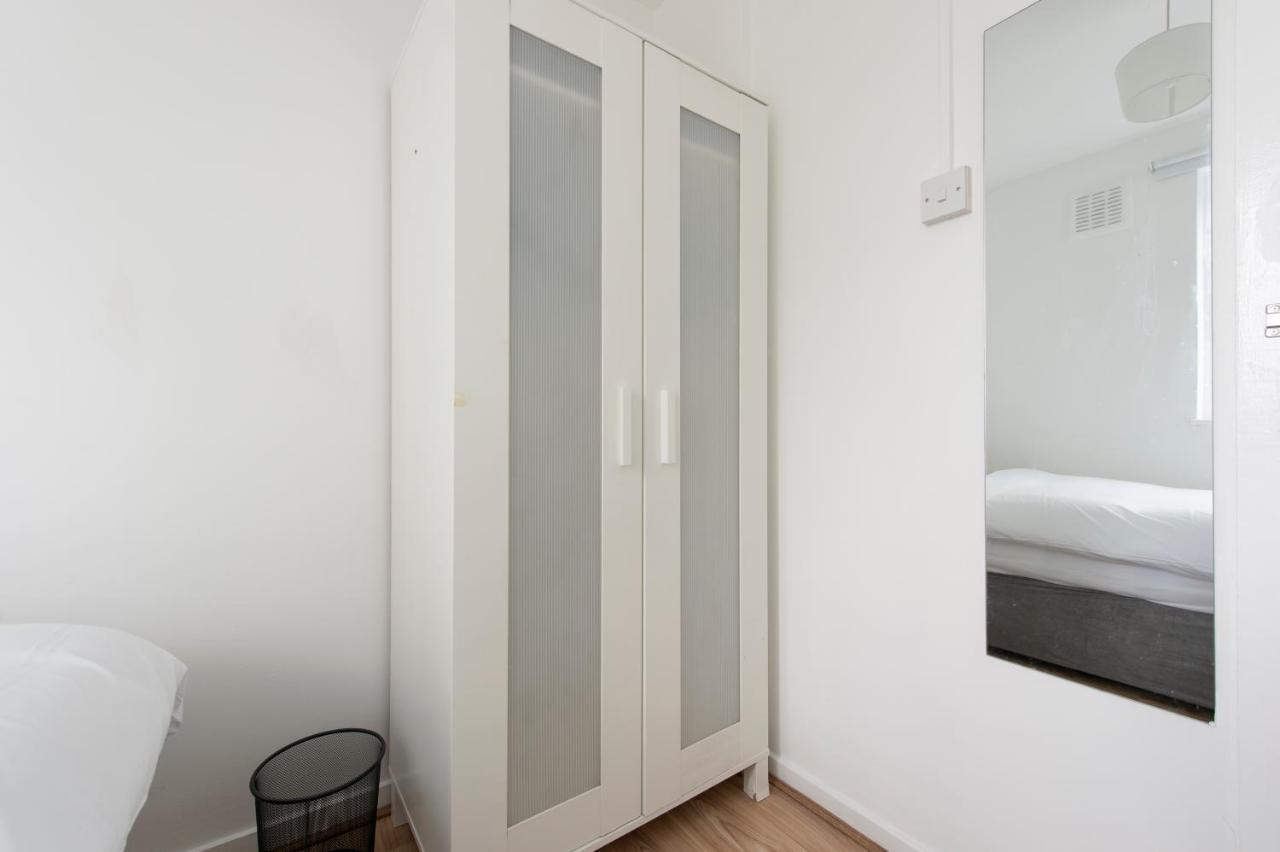 Apartment Modern Luxury By Mile End *