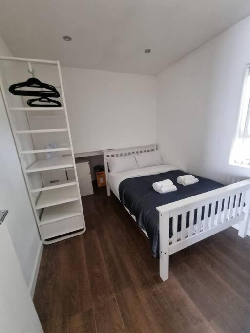Apartment Flat 7 Fulham, 2 Bedroom, 1 Bathroom Flat London