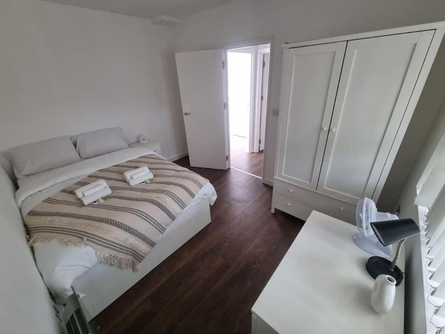 Flat 7 Fulham, 2 Bedroom, 1 Bathroom Flat Apartment
