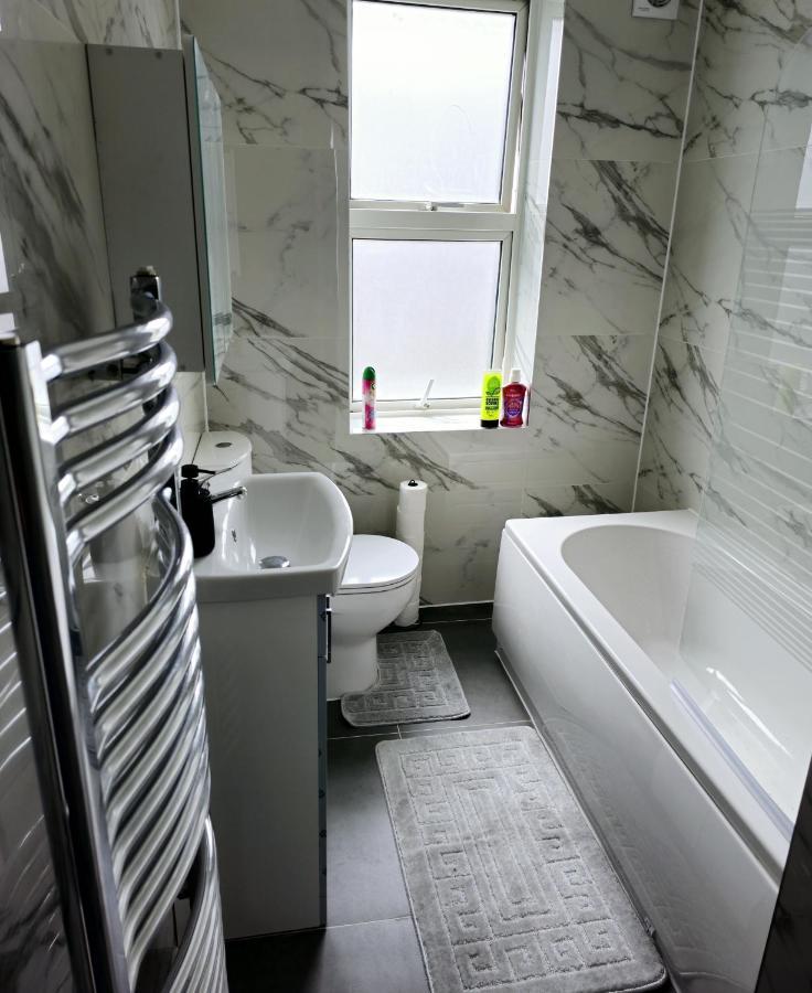 The Private In Paddington *