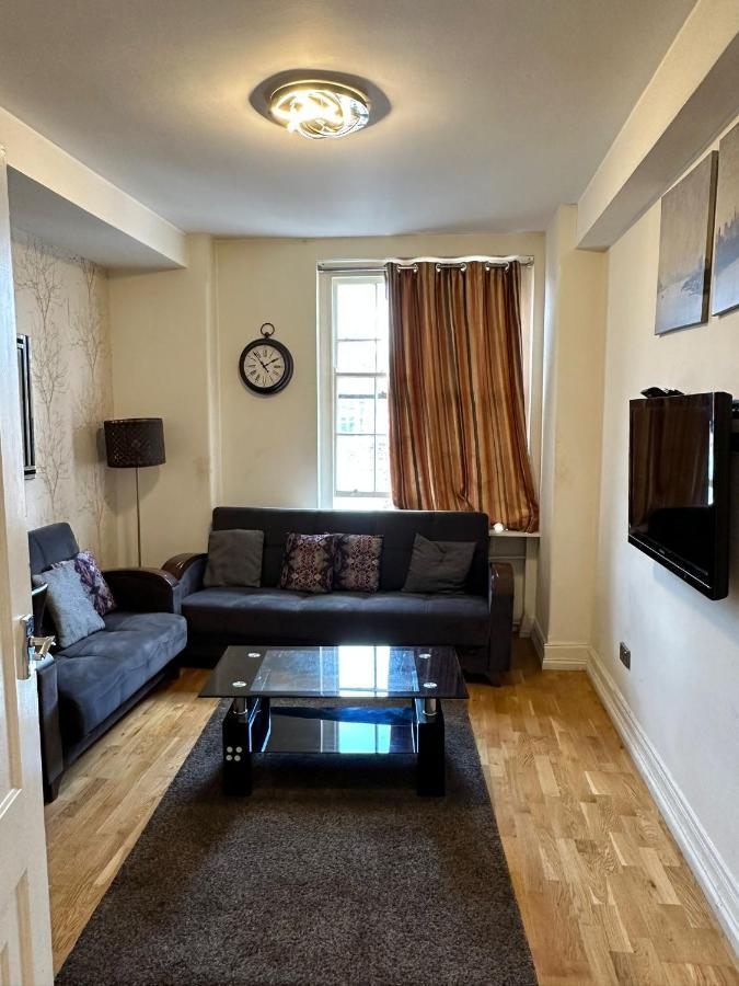 Queens Court Apartamento