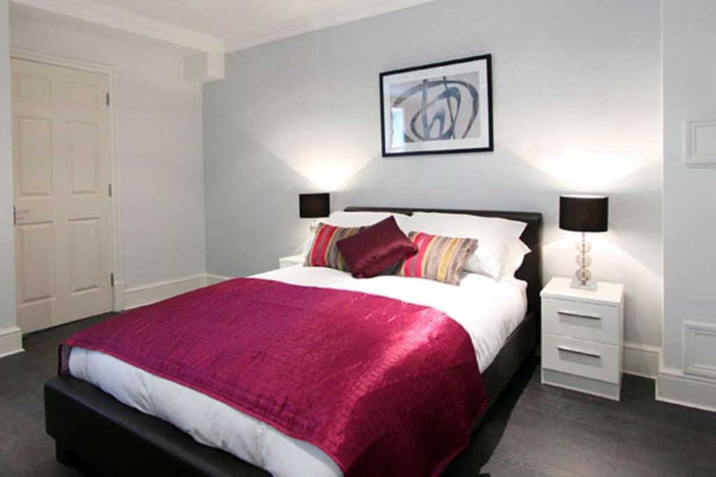 Large Studio In London,near Hyde Park