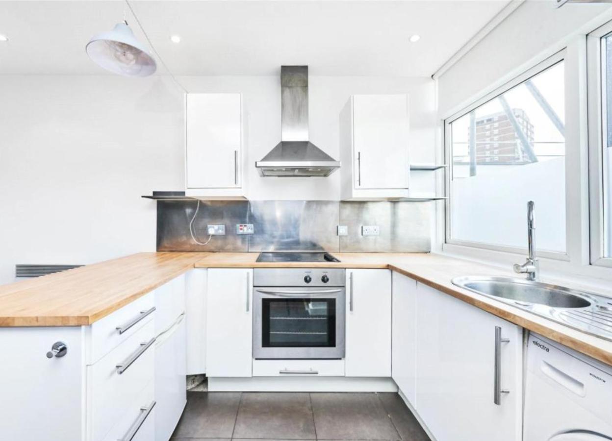 Chic Flat In Sw6 London