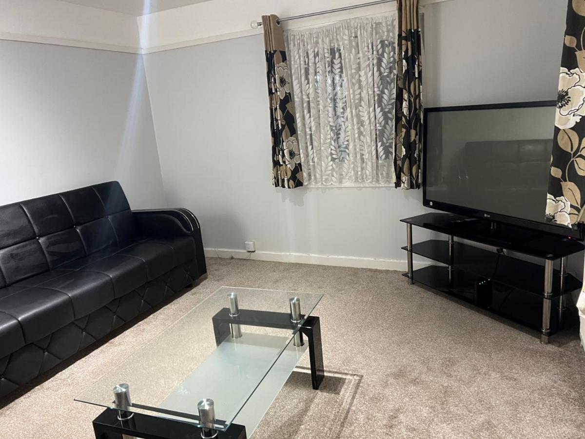 Cosy 2 Bedroom Flat * Londres