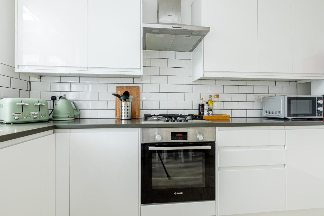 Spacious 3br House, 8 Min Kensal Green, Nw London