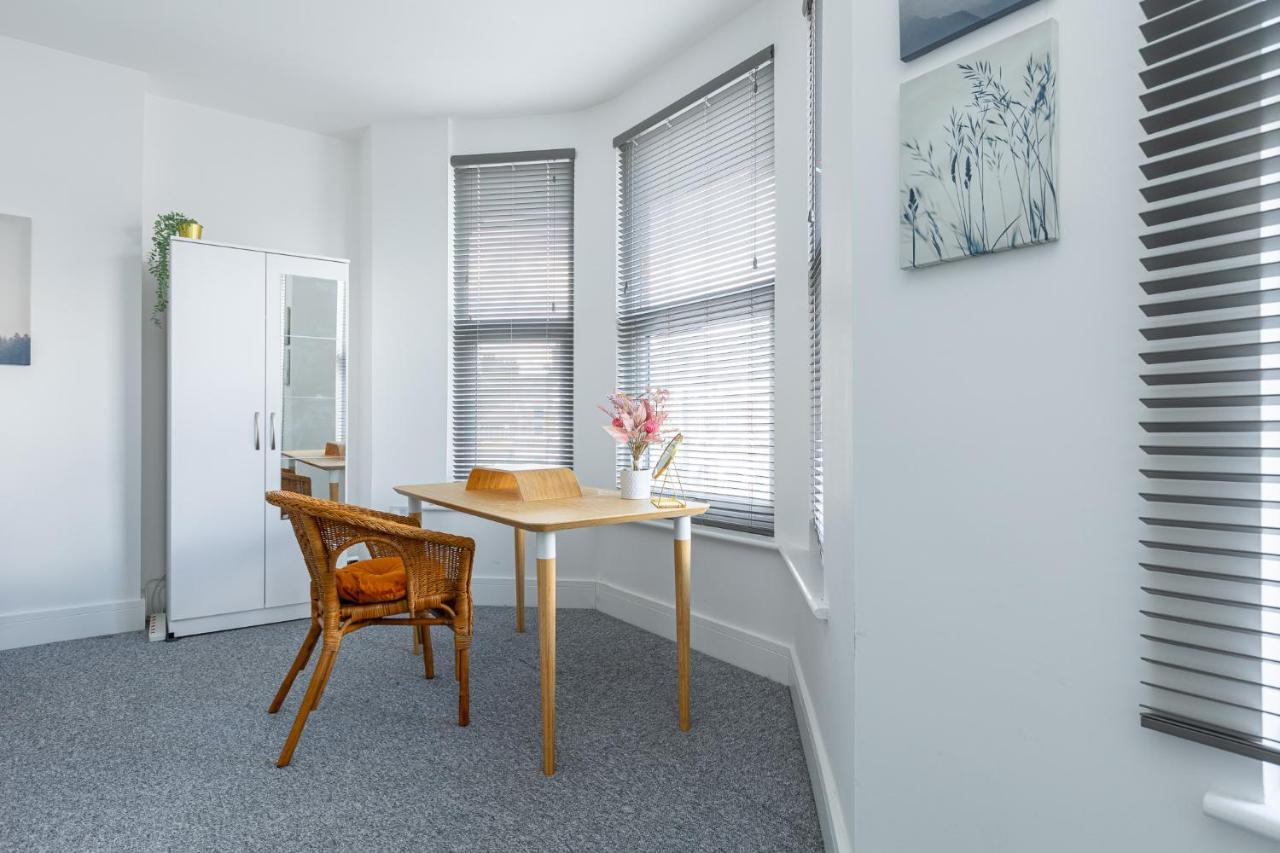 Spacious 3br House, 8 Min Kensal Green, Nw Apartment *