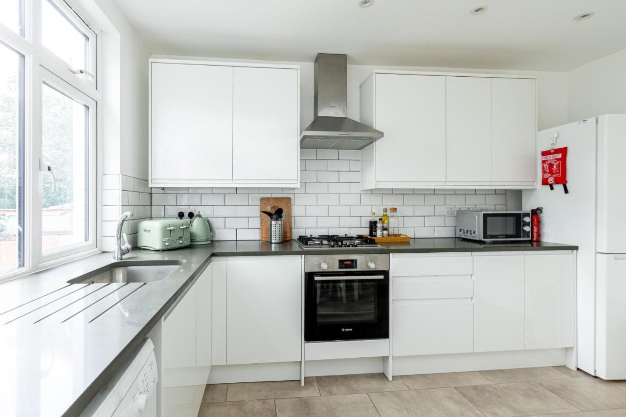 Apartment Spacious 3br House, 8 Min Kensal Green, Nw