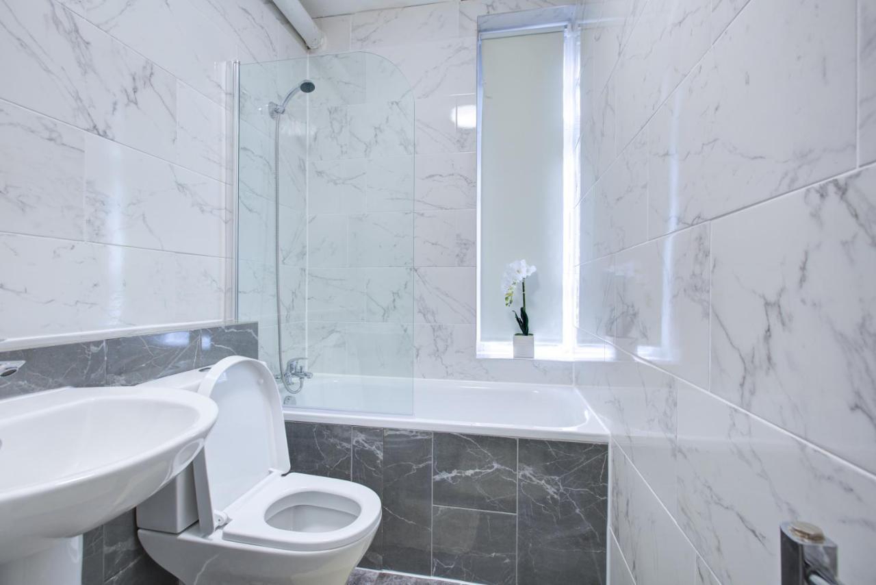Oxford Street Mayfair Family Apartment London