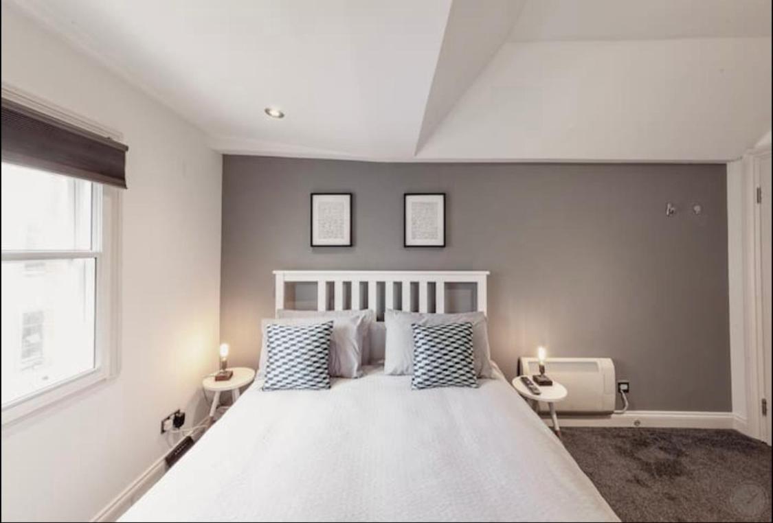 Hdl Soho Bed & Breakfast London