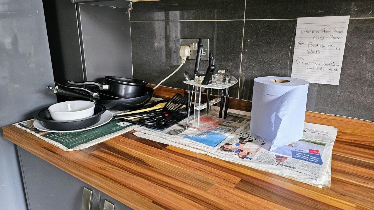 Homestay Affordable Private In Wembley London