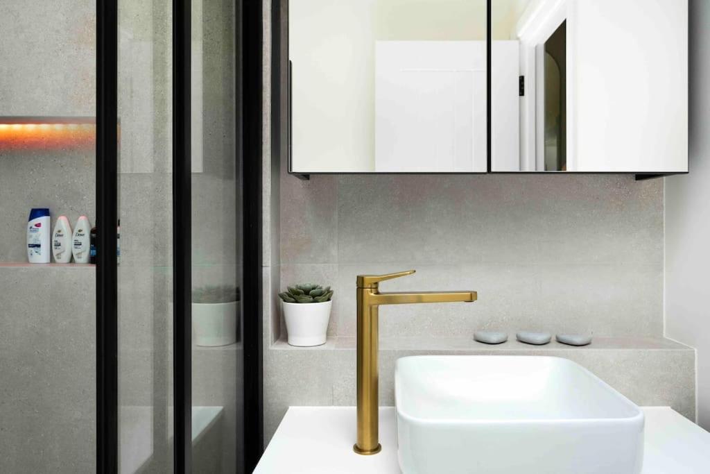 Luxury Flat In Earls Court * Londres