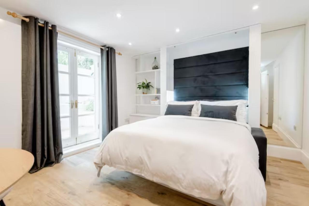 Well-positioned Flat *