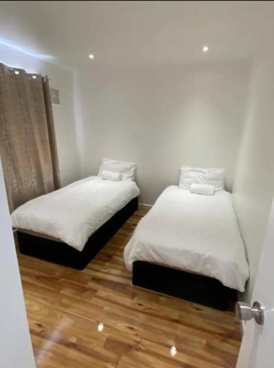 Twin/king Private Bedrooms In Beautiful Homestay With Private Parking Hospedagem domiciliar *