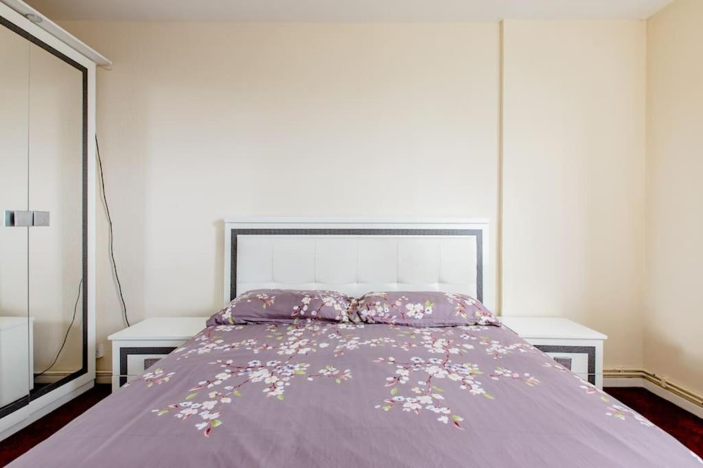 One Bed - 25 Mins From Bridge Apartment London