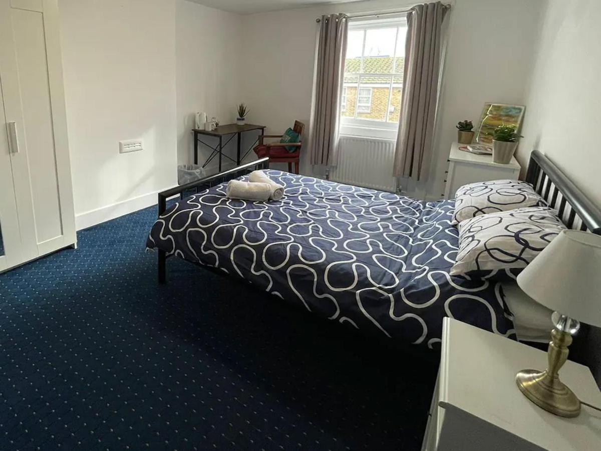 The Traders Guest house London