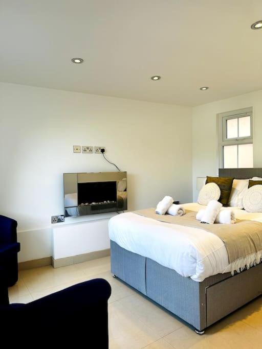 2bed Farringdon St Paul Long Discounts By Cozystays *