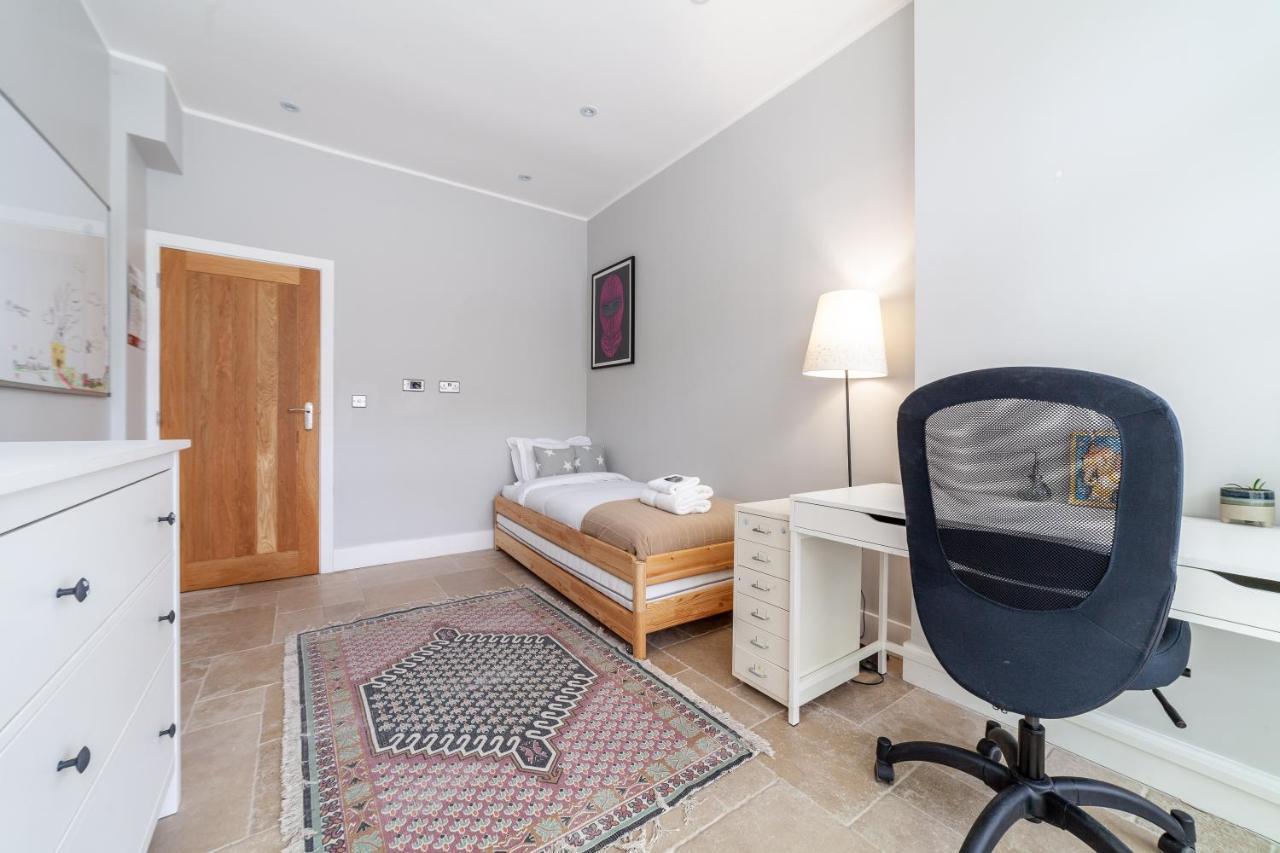 Bright Groundfloor 3br Flat, Brockley, Se Apartamento Londres