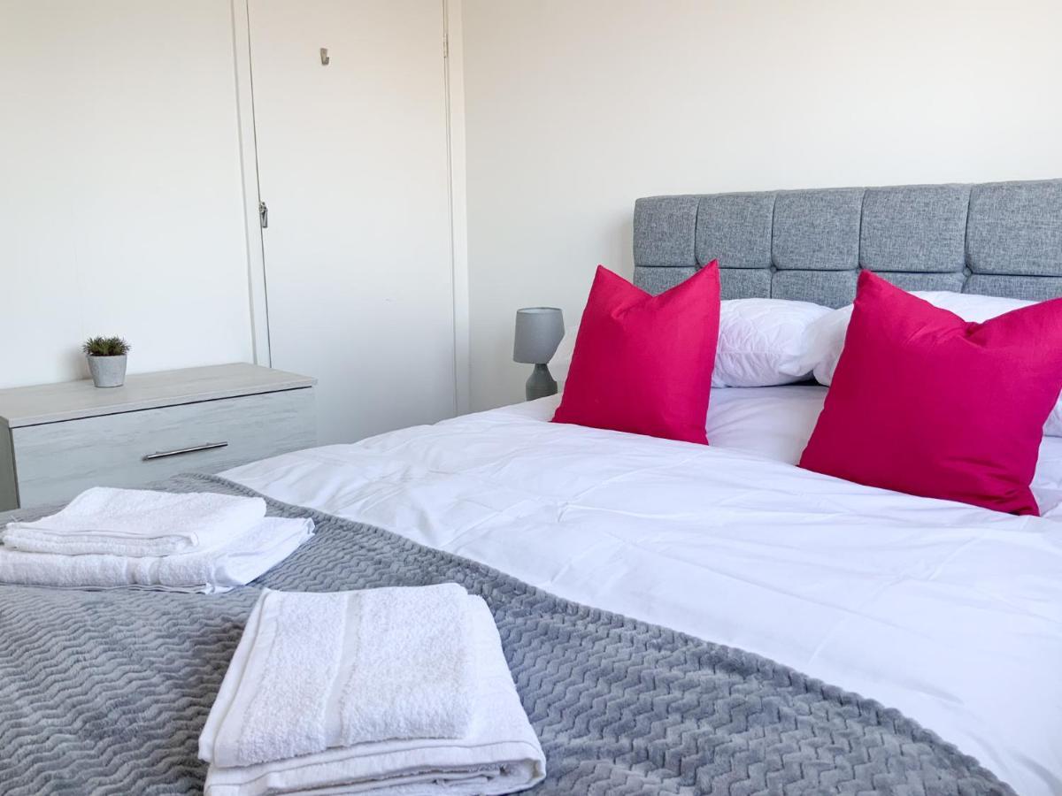 De Montfort House London