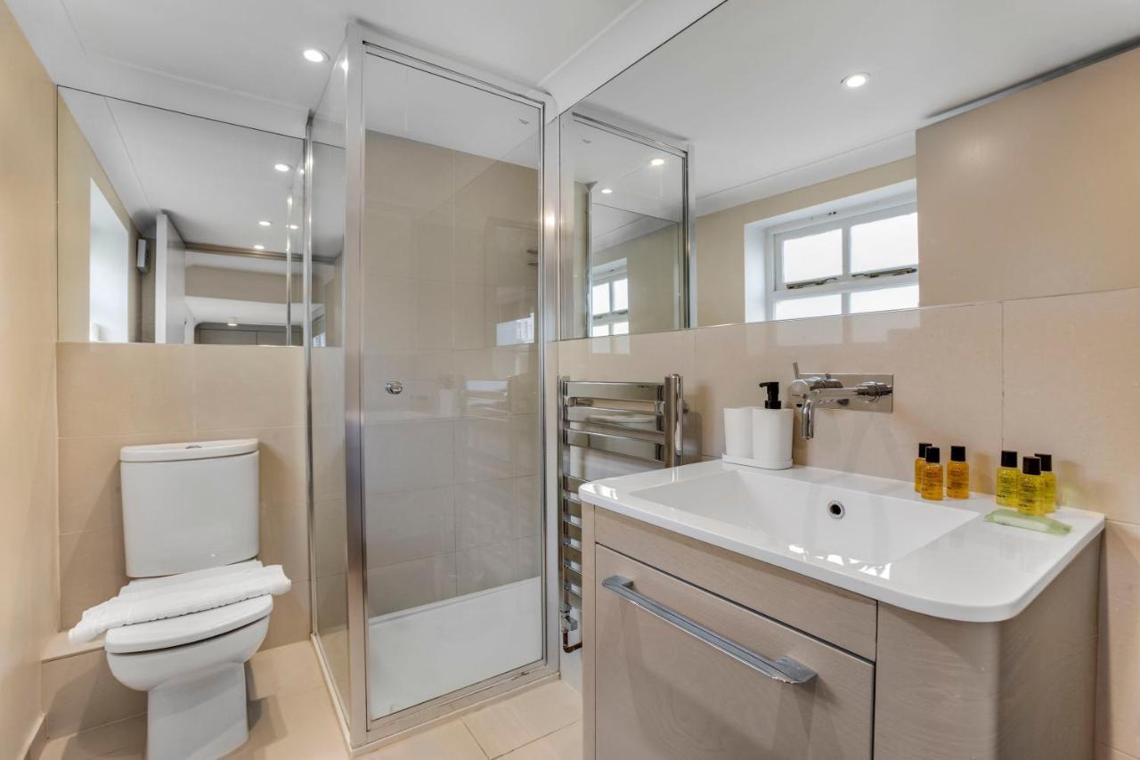Phaedrus Living: South Kensington Luxury Flat Apartment London