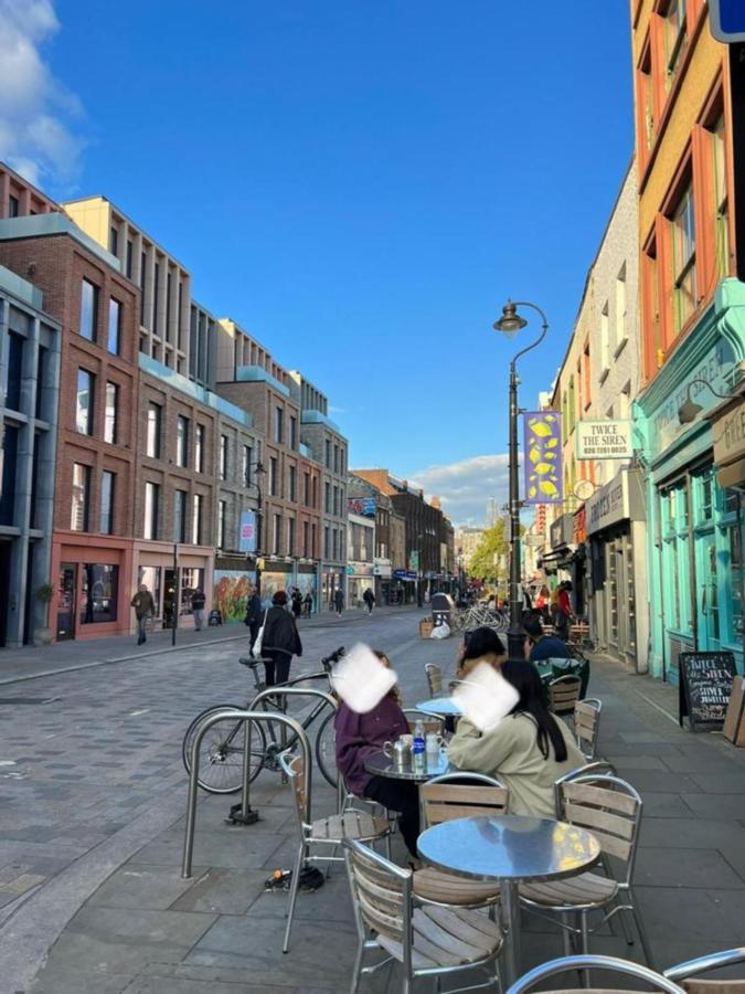 Stunning 2 Bed/2 Bath Flat In Waterloo, London